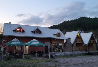 kamp Bungalovi sase apartman has Balcony rooms