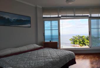 diverxi-oceans has Balcony rooms