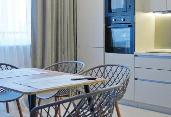 51                                                       allows 18 year olds to book a room