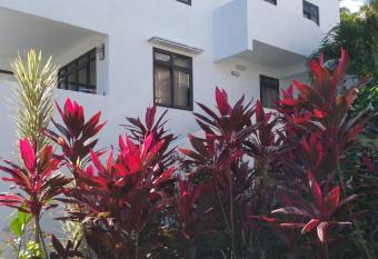 Villa Trochetia has Balcony rooms