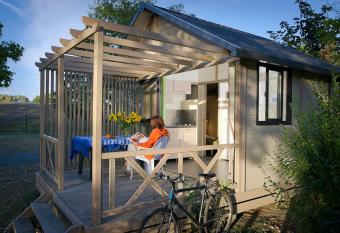 Onlycamp Tours Val de Loire allows 18 year olds to book a room