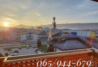 Apartman Vedrana has Balcony rooms