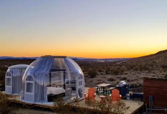JTHAVN-Joshua Tree Remote Dessert Bubble Dome allows 18 year olds to book a room