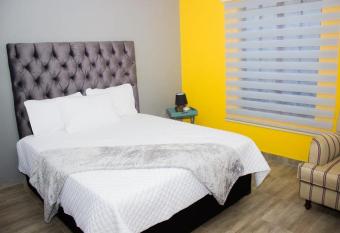 Rukza s Guest House has Balcony rooms