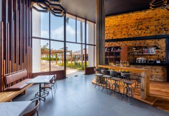 Giraffe Beach Hotel has Balcony rooms