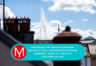 CytiZen 1-room apt top floor nice view with balcony n61 allows 18 year olds to book a room