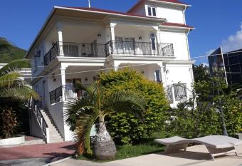 Villa fortuna mauritius has Balcony rooms