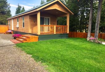 Alpine #1 allows 18 year olds to book a room