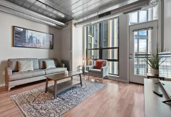 Lavish Two Bedroom Condo with Unmatched Amenities 427 allows 18 year olds to book a room