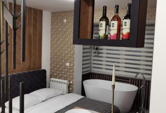 Modern lux has rooms with a private hot tub