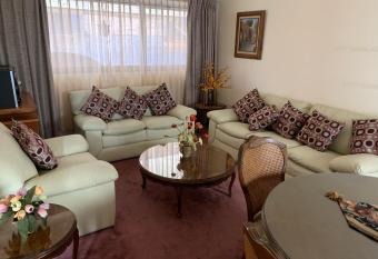 Casa Galindo *a unos pasos del centro* has Balcony rooms