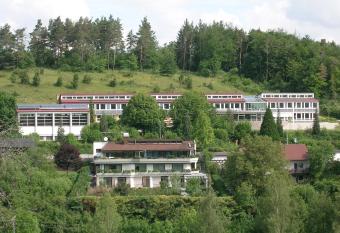 Pension Grasy allows 18 year olds to book a room