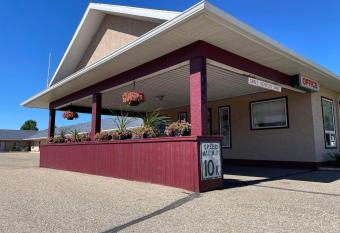 Stars Inn - Motel allows 18 year olds to book a room