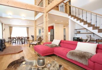 Villa Bavaria by Hakuba White Fox Company has Balcony rooms