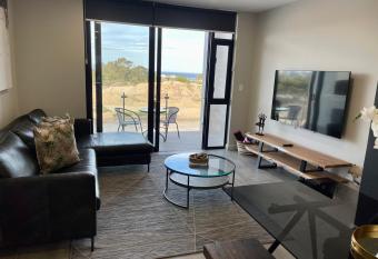 Bellamare has Balcony rooms