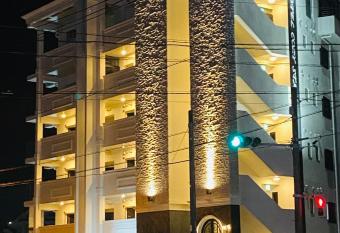 HOTEL Y RISE TO URASOE allows 18 year olds to book a room