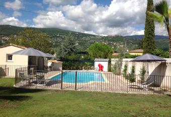 New Mas Madilauric allows 18 year olds to book a room