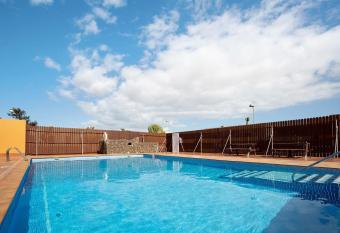 Villa Dayely has Balcony rooms