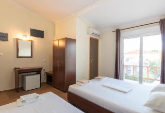 Myrodato Rooms has Balcony rooms