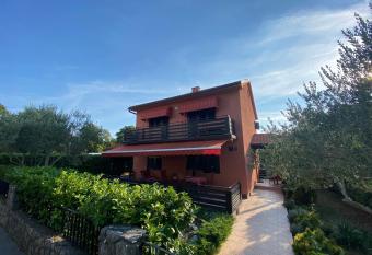 Holiday Home Andreja has Balcony rooms