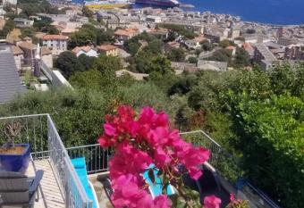 Villa Patrizia has Balcony rooms