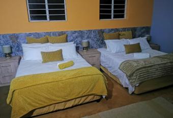 Siyavaya Adventures Tented Camp has Balcony rooms