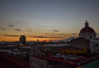 Hotel Tamara allows 18 year olds to book a room