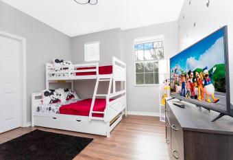 Mickey Home has Balcony rooms