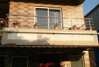 Forest Villa Banglow 6BHK has Balcony rooms