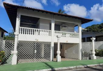 Maison Blanche - Conforto e Tranquilidade allows 18 year olds to book a room