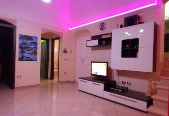 INTERNO 13 Apartament has Balcony rooms