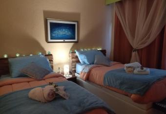 A 20 mts Casino Radisson con garage allows 18 year olds to book a room