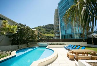 Beaumont Apartments has Balcony rooms