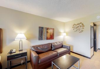 Inn at Aspen has Balcony rooms