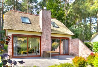 Bungalow Rich allows 18 year olds to book a room