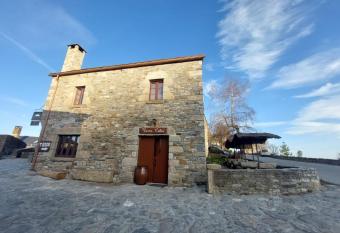 La Venta Celta allows 18 year olds to book a room