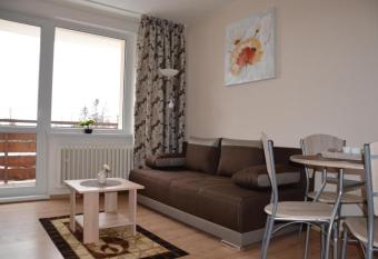 Apartm  n Pleso,   trbsk   Pleso allows 18 year olds to book a room