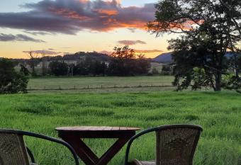 Vacy Hunter Valley Lodge allows 18 year olds to book a room