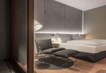 Factory Hotel has Balcony rooms