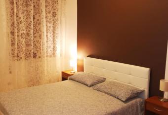 Horus 2 Apartment has Balcony rooms