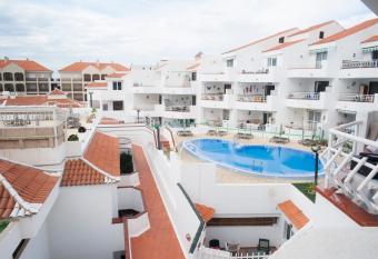 Los Diamantes Deluxe has Balcony rooms