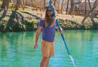 Son's Geronimo # 17 Charming Cabin on Spring fed creek, kayaking and more! has Balcony rooms