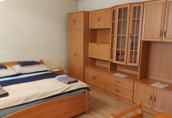 Per   Apartman has Balcony rooms