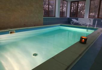 Pensiunea Montan din Bran,sat Simon SPA indoor has Balcony rooms
