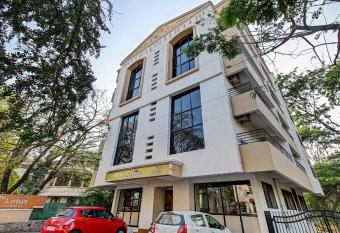 Hotel Lotus Pune has Balcony rooms