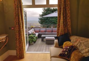 The Rector s Retreat at the Old Vicarage allows 18 year olds to book a room