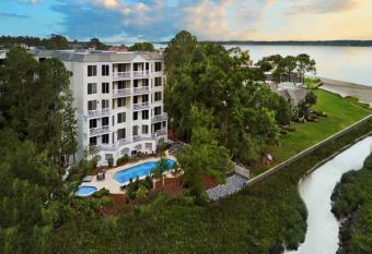 Marriott's Harbour Club has Balcony rooms