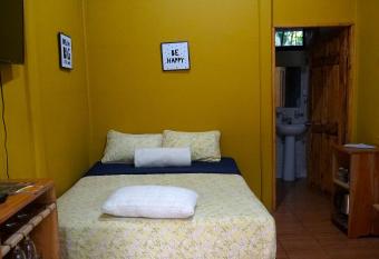 YELLOW SUNRISE - Rio Celeste Dreams has Balcony rooms