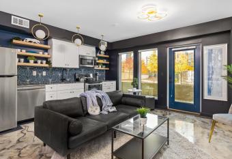 Hermetic Heart Of Midtown Semblance King Bed Studio allows 18 year olds to book a room