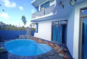 Private Villa in Pereybere Grand-Baie Mauritius has Balcony rooms